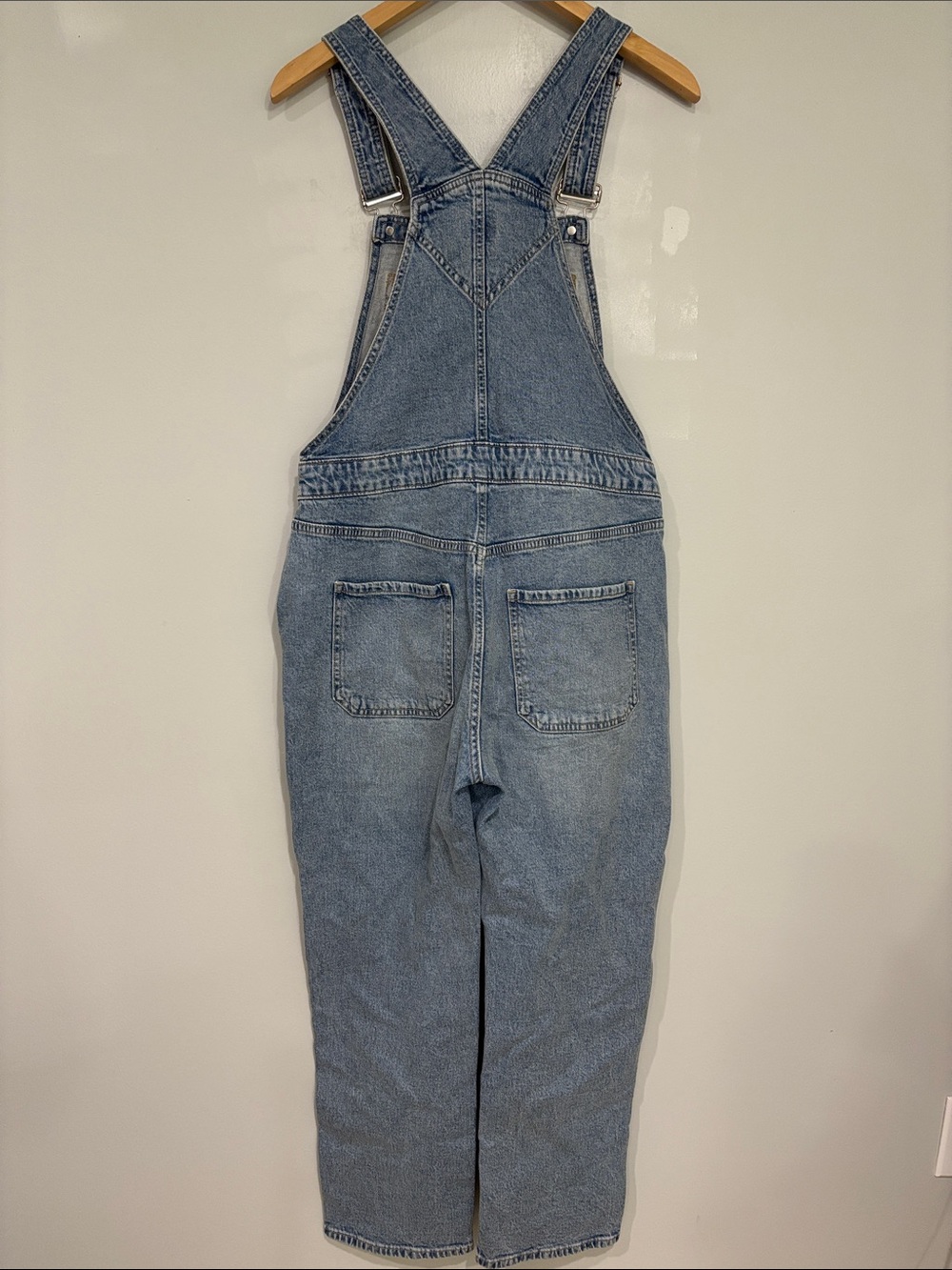 GAP Light Blue Women's Denim Overalls baggy fit - Picture 6 of 7